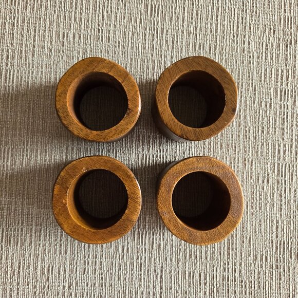 Set of 4 Pottery Barn Rustic Wooden Napkin Rings - Picture 5 of 9